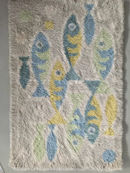 Ryamatta med Lekfullt Fiskmönster, handarbete