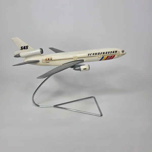 FLYGPLANSMODELL, SAS, 1/200