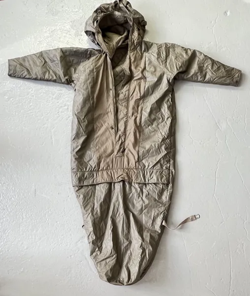 Militaria / Bundeswehr 1961 – Sällsynt skyddsoverall / bivacksäck (RAKA, Gr. 2)