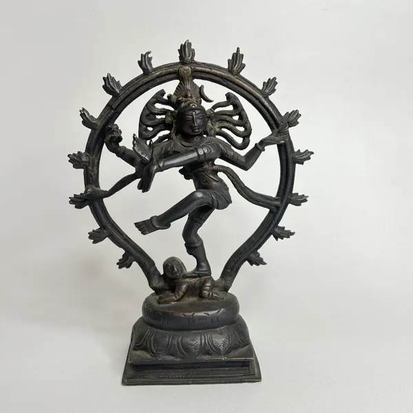 Shiva Nataraja (Dansens herre) i flammande ark, Brons-/Mässingsskulptur