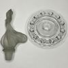 Art Deco, Elegant skulptur / parfympropp i frostat och klart glas – Dansande kvinna