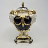 Urna med lock – Royal Dux, Nyklassicism, 1900-talets första hälft