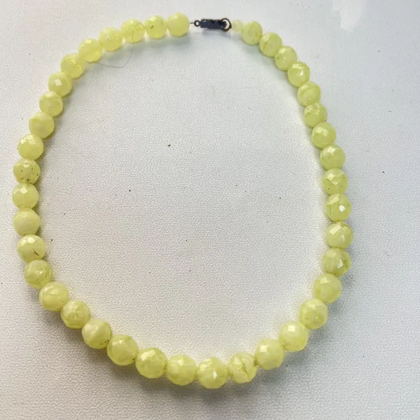 alsband / Pärlhalsband (uranglas) – Art Deco, 1920-tal