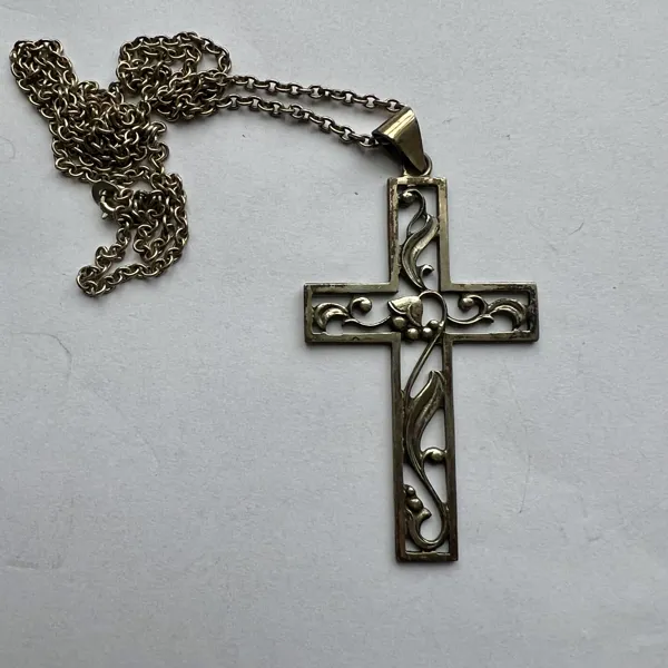 Hängsmycke med kedja, kors i silver, 830S