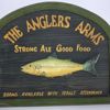 Engelsk Pubskylt i Trä – "The Anglers Arms" (Retro Barinredning)